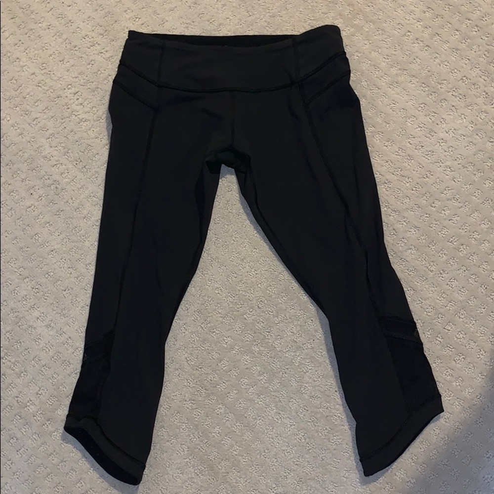 Lululemon Mesh Cropped Leggings